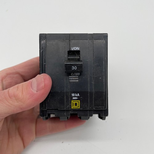 Square qob330 amp 3 - amp, pole